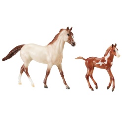 Running Wild Mustangs by Breyer