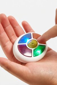 Max Memory Game by Schylling 1