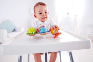 Stay Put Rattle Set by Hape 3