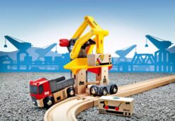 Brio Freight Goods Station by Brio 3