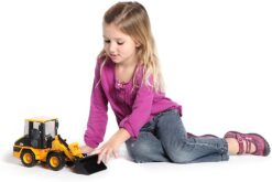 CAT Wheel Loader by Bruder 1