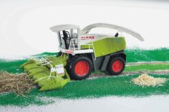 CLAAS Jaguar 900 Field Chopper by Bruder 4