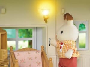 Calico Critters Red Roof Country Home Gift Set by Epoch Everlasting Play 5