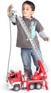 MAN Fire Engine with Water Pump Light Sound by Bruder 8
