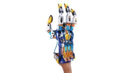 Mega Cyborg Hand by Thames Kosmos 1