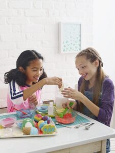 Klutz Make Your Own Bath Bombs by Klutz 3