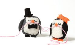 Klutz Sew Mini Animals by Klutz 3