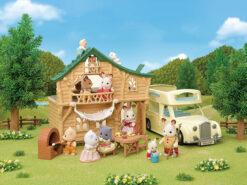 Calico Critters Lakeside Lodge Gift Set by Epoch Everlasting Play 9