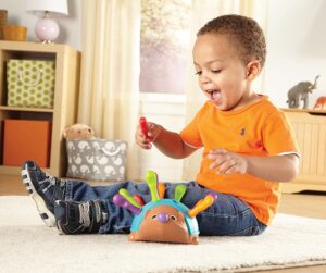 Spike the Fine Motor Hedgehog by Learning Resources 6