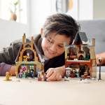 Harry Potter Hogsmeade Village Visit by Lego 5