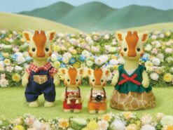 Calico Critters Highbranch Giraffe Family by Epoch Everlasting Play 1