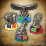 TRIVIAL PURSUIT® World of Harry Potter™ Ultimate Edition by USAOPOLY 4