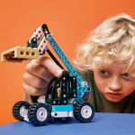 Technic Telehandler by Lego 3