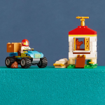 City Chicken Henhouse by Lego 5