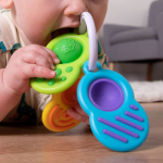 Dimpl Clutch by Fat Brain Toys 2