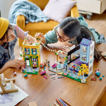Friends Downtown Flower and Design Stores by Lego 4