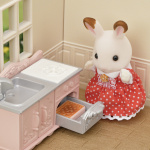 Calico Critters Red Roof Cozy Cottage Starter Home - Image 4