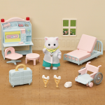 Calico Critters Village Doctor Starter Set - Image 2