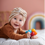 Magica Wooden Clutching Toy - Image 2